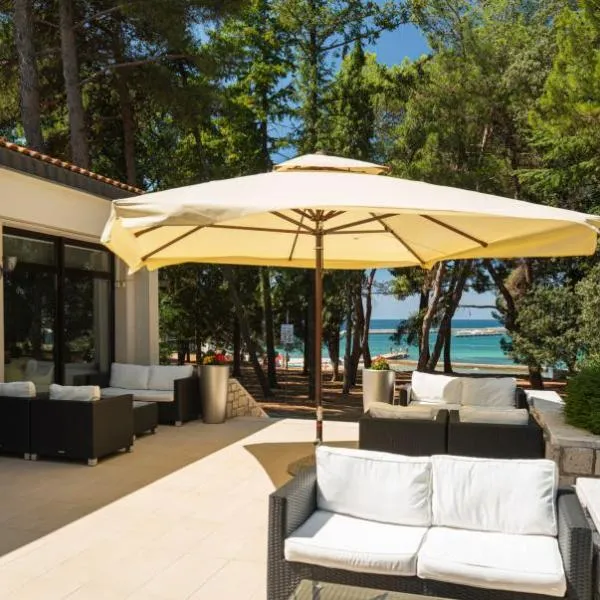 Hotel Flores, Hotel in Poreč