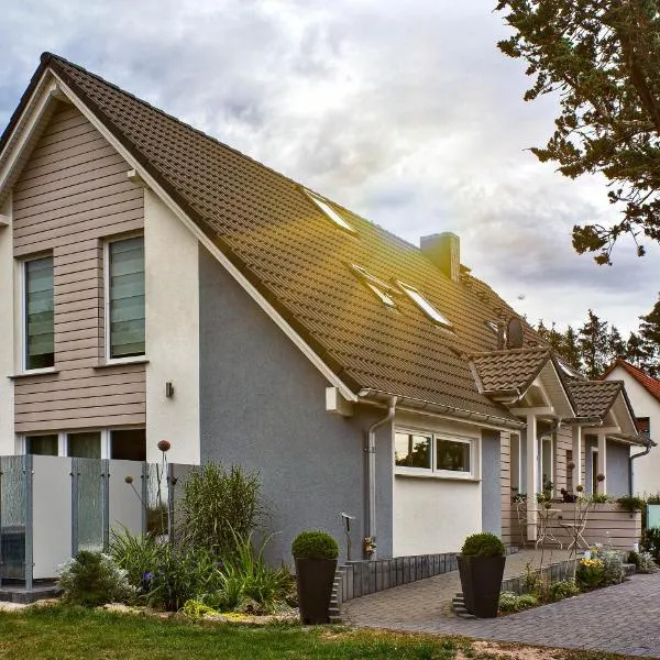 Ferienwohnung Dammerstorf, hotel Dettmannsdorfban