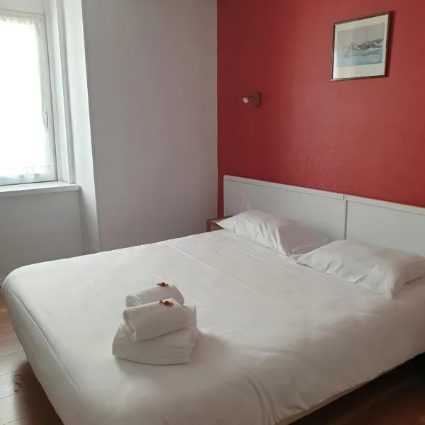 Hôtel Hermance, hotell i Bellegarde-sur-Valserine