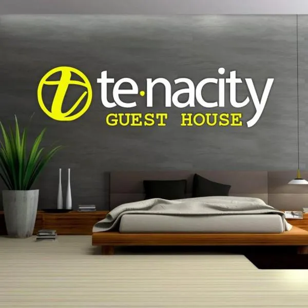 Tenacity Guesthouse - Riviera Park, hotel em Rooigrond