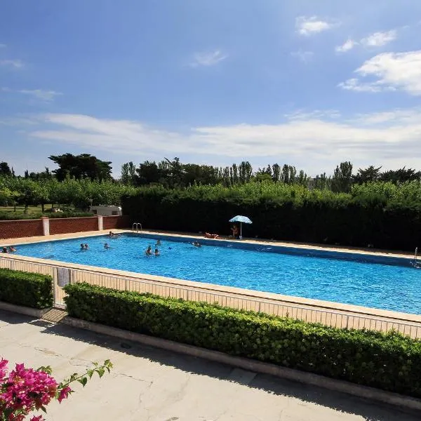 Camping La Rueda, hotel i Cubelles