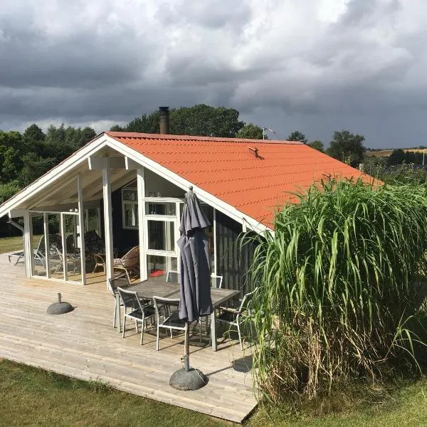Two-Bedroom Holiday Home for 6 in Vemmingbund, hotel v destinácii Broager
