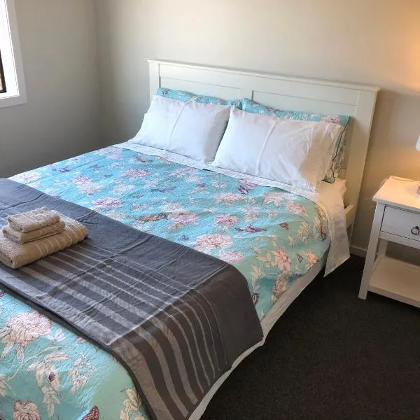 Central Stadium Apartments, hotel in Hamilton