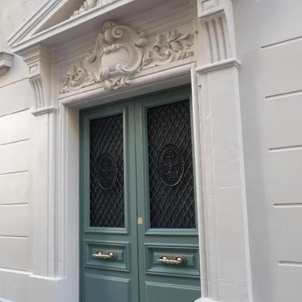 2 pièces Faubourg Saint Germain Paris 7