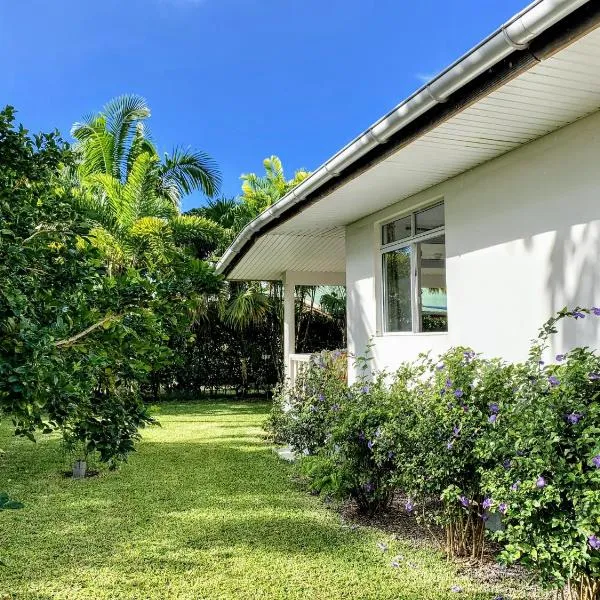 TAHITI - Fare Mitinui Surf Break, hotel in Mahina