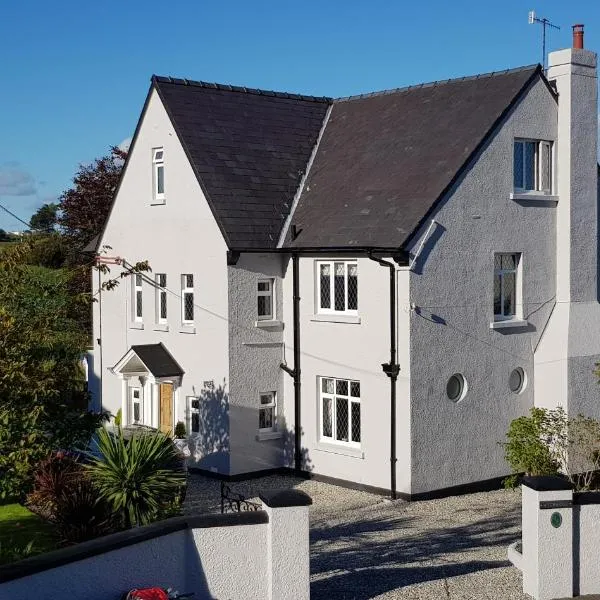 Wychwood House, hotel in Tenby