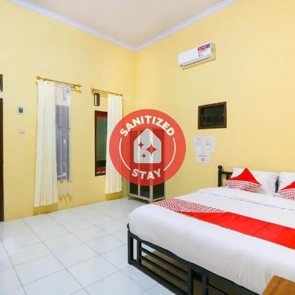 OYO 3100 El Shaday Family Residence, hotel v mestu Banyuwangi