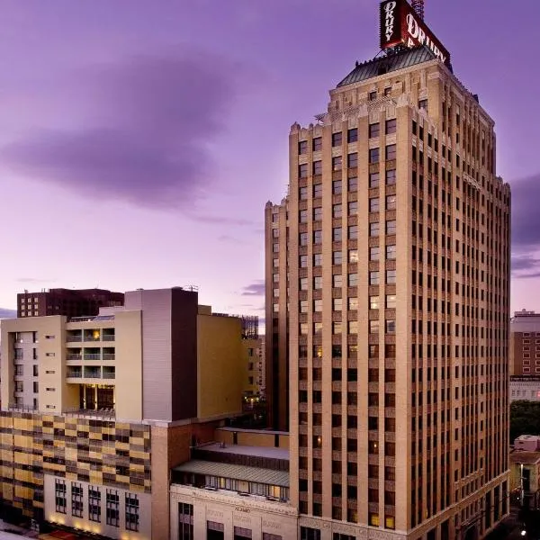 Drury Plaza Hotel San Antonio Riverwalk – hotel w mieście San Antonio