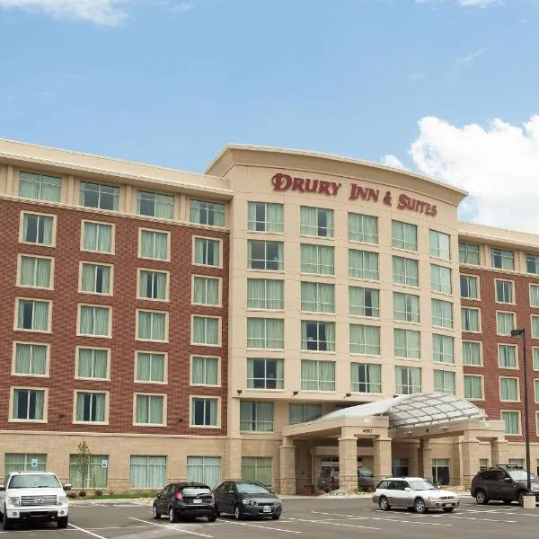 Drury Inn and Suites Denver Central Park, hotell i Commerce City