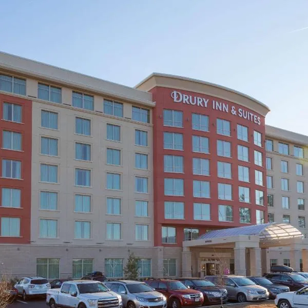 Drury Inn & Suites Gainesville, hotel en West Hills