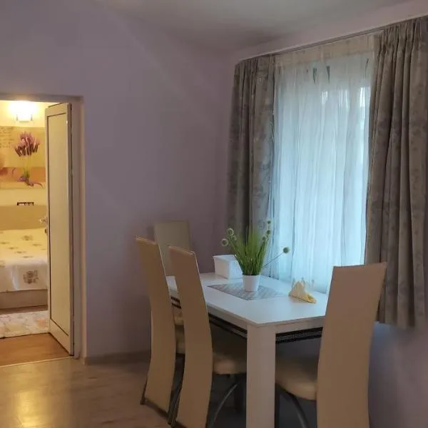 Апартамент Заря: Stambolovo şehrinde bir otel