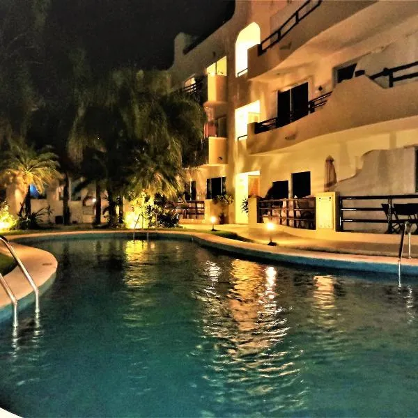 Margaritas Condos in Downtown of Playa, khách sạn ở Playa del Carmen