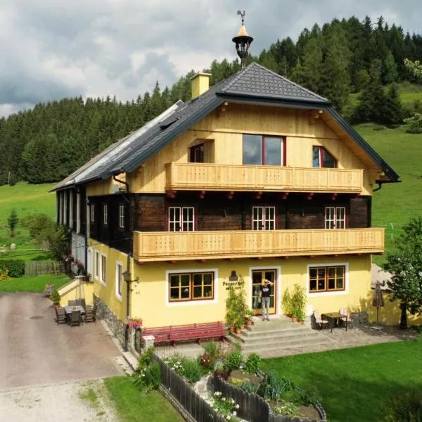 Pernerhof, hotel en Mariapfarr