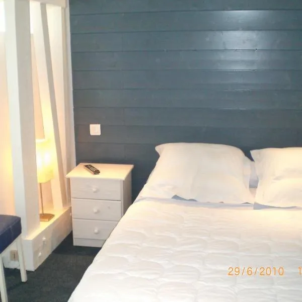 Le France, hotel v destinaci Loudéac