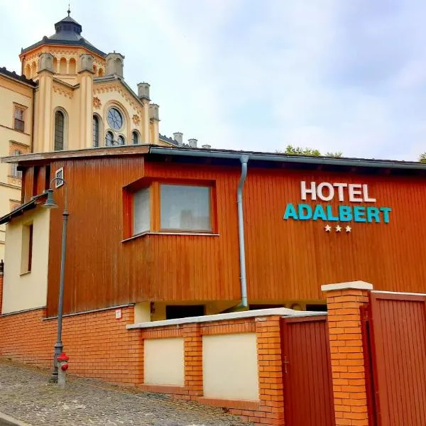 Hotel Adalbert Szent György Ház、エステルゴムのホテル