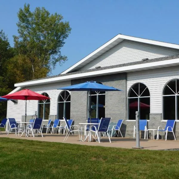 Northwoods Best Inn - Chetek, hotel v destinaci Chetek