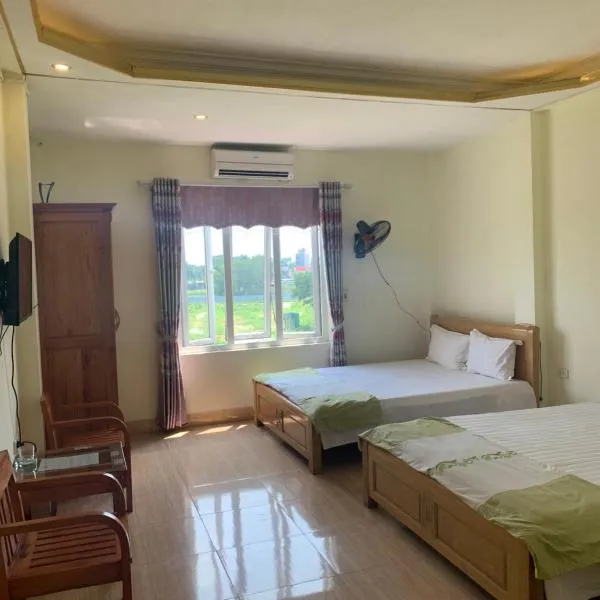Nhà nghỉ Diễm Quỳnh Nội Bài, hotel v destinaci Thach Loi