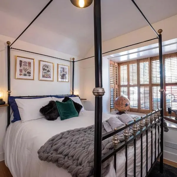 Stunning- The Nautilus Bungalow Cowes IOW, hotel v destinaci Cowes