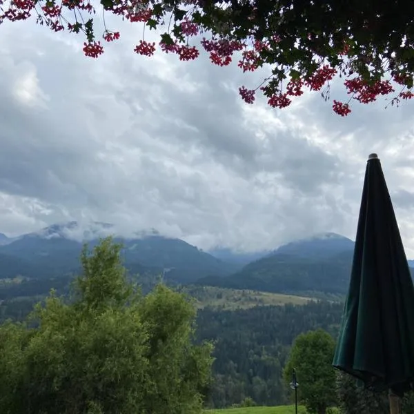Hotel Panorama, hotel a Cavalese