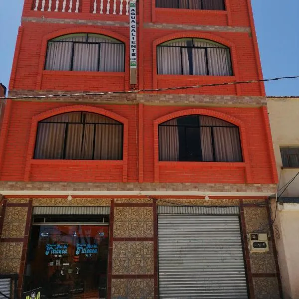 Olas del Titicaca Backpackers HOSTEL、Chuquiñapiのホテル