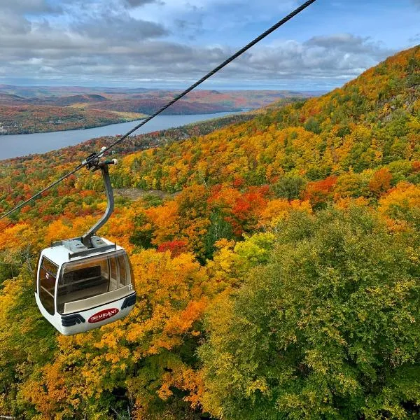 Auberge Le Lupin-Self Check-in, hotel in Mont-Tremblant