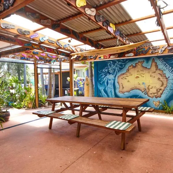 Ozzie Pozzie Backpackers - Port Macquarie YHA, готель у місті Порт-Маккуорі