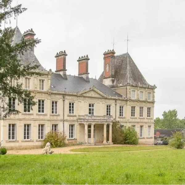 Chateau L' Escale, hotel in Varades