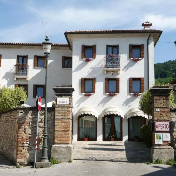 Locanda Ai Archi Di Andreola Monica, hotell sihtkohas Farra di Soligo