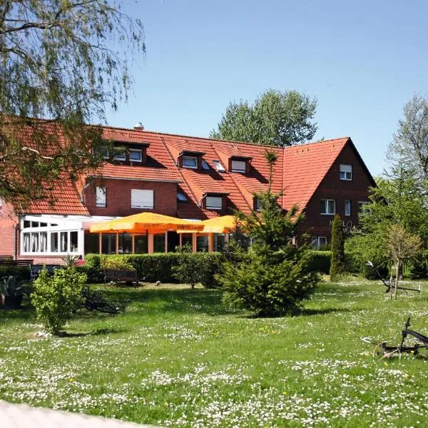Hotel & Restaurant Am Wasser, hotel v destinaci Breege