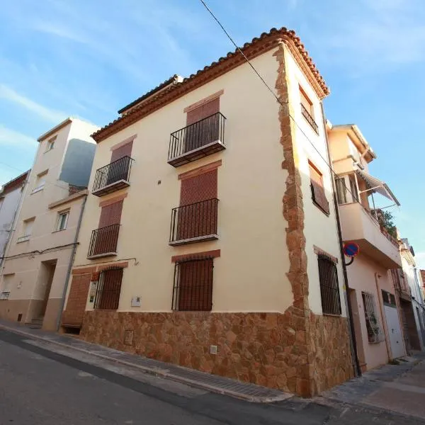 Terraza mar y montaña Casa rural para grupos, khách sạn ở Cabanes