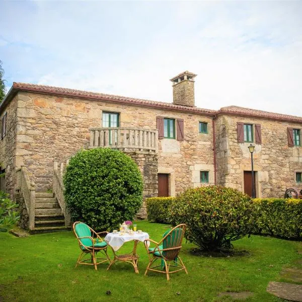 Casa de Barreiro, hotel in Teijeiro