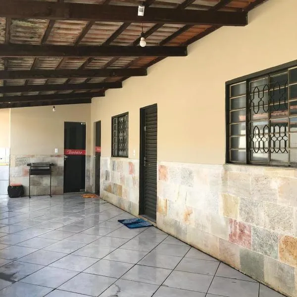 Casinha Flor de Lis, hotel i Pirenópolis