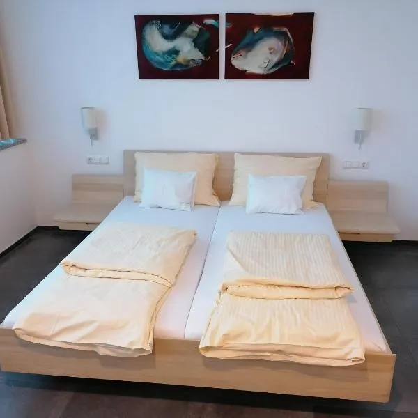 Turmöl Hotel, hotel v destinaci Allhaming