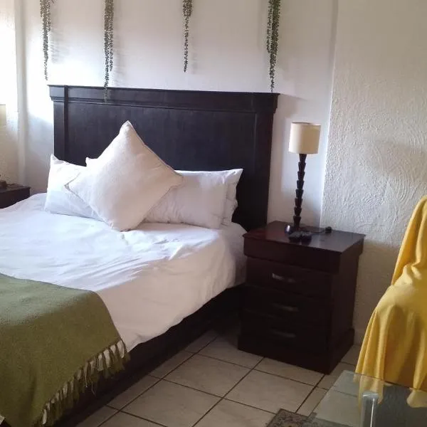Self-catering 1Bedr cottage in Sandton with FREE WiFi、ヨハネスブルグのホテル