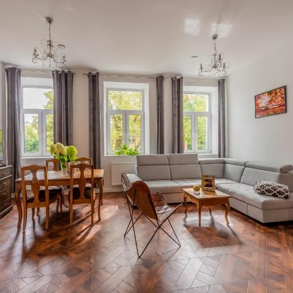 Kamienica Zamenhofa - Apartamenty na wynajem, hotel v destinaci Białystok