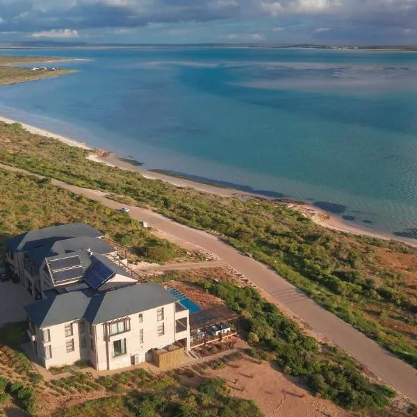 Shark Bay Hotel & Spa, hotel em Langebaan