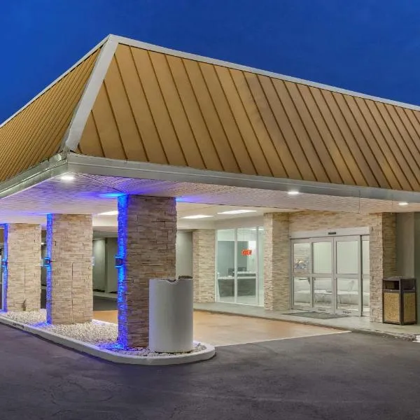 Quality Inn & Suites, hôtel à Pawleys Island