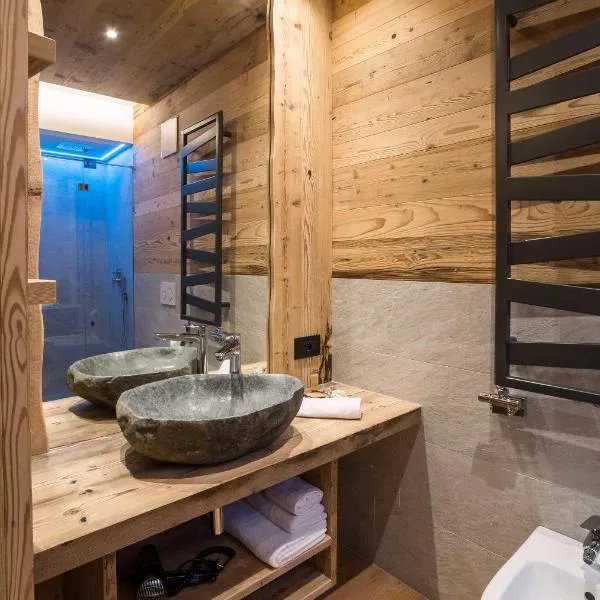 AGRITURISMO La Giasena, hotel v destinaci Ponte nellʼAlpi