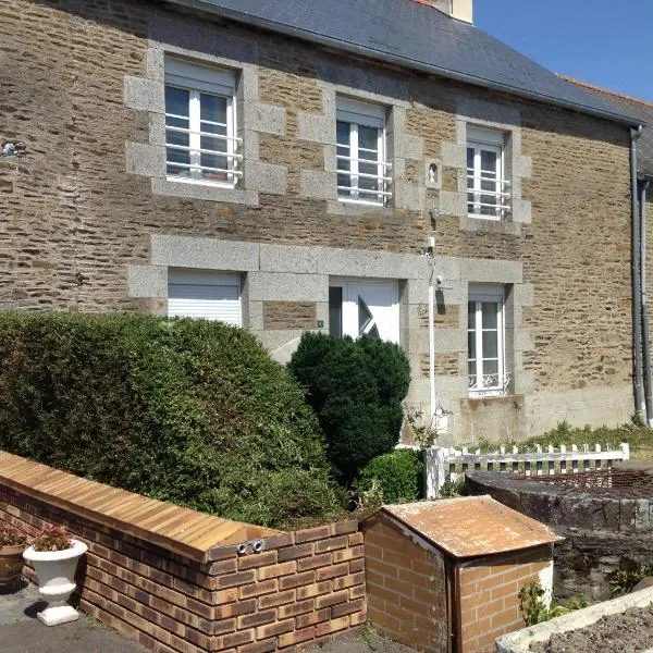 Viesnīca 2 Gîtes à 10 mn du Mont Saint Michel pilsētā Tanis