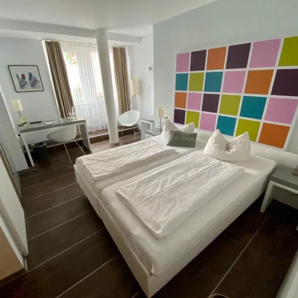 Altstadt Hotel Baunachshof, hotel v destinaci Wertheim
