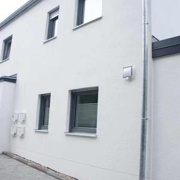 Ferienwohnung Jurastein โรงแรมในเบอร์เกลนเกนเฟล์ด