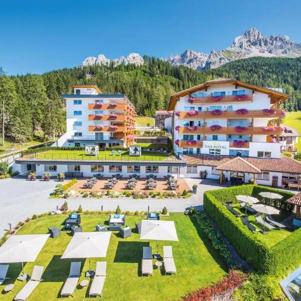Hotel DAS ROYAL in Obereggen, hotel in Obereggen