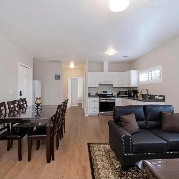 Los Angeles Retreat Close to Hotspots