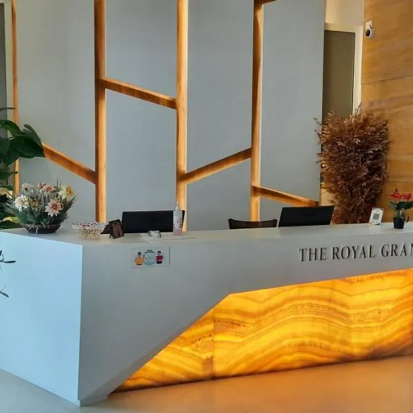 The Royal Grand, hotel in Karūr
