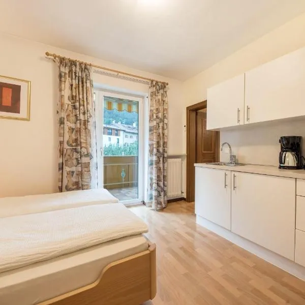 Residence Kronstein - Fewo 4, hotel in Tesimo