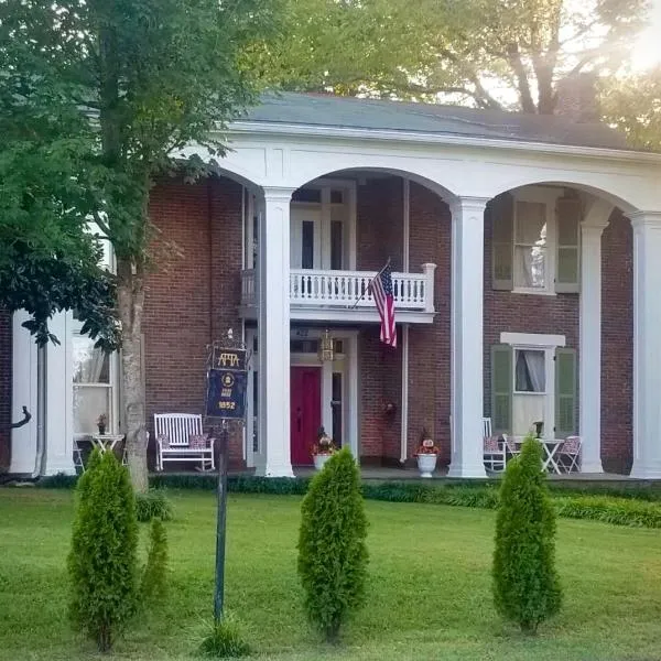 Belmont Inn: Shelbyville şehrinde bir otel