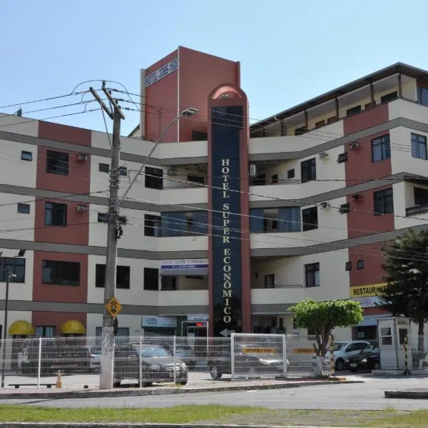 Hotel Super Economico, hotel en Viúva Dias