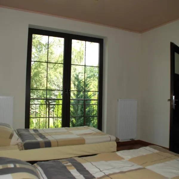 VillaRenoma, hotel v destinaci Nadarzyn