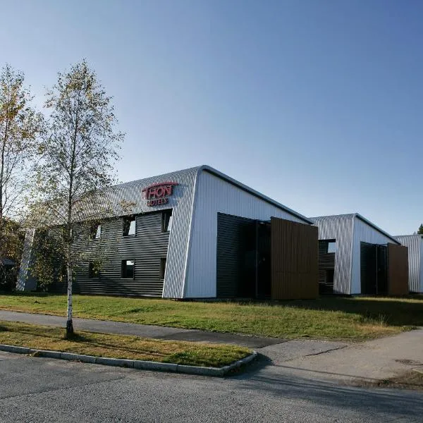 Thon Hotel Gardermoen, hotel in Gardermoen