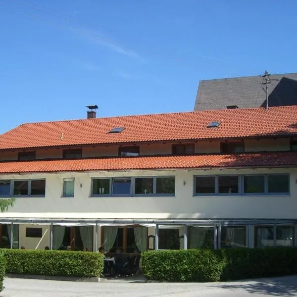 Gasthaus Kellerer, hotel en Raubling